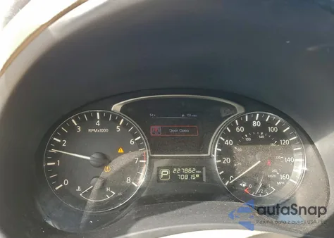 2015 Nissan Altima 2.5 z USA, uszkodzony, nr VIN 1N4AL3AP4FC285890